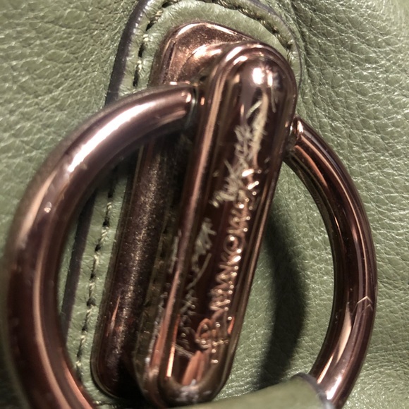 B makowsky olive handbag - Picture 5 of 5